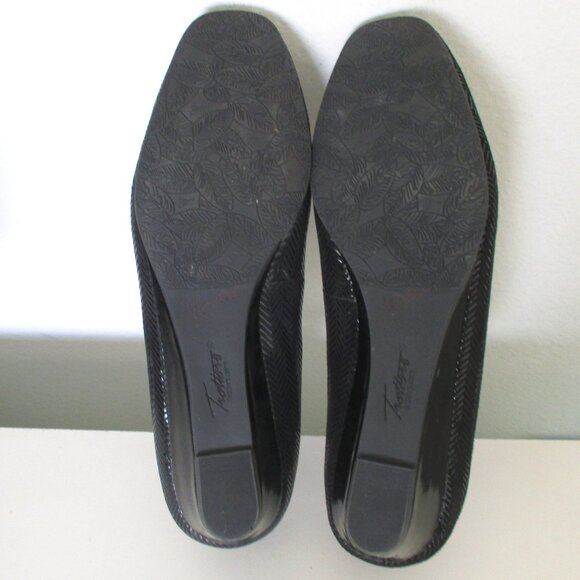 Trotters "Lauren" Womens Black Textile Herringbone 1.25" Wedge Loafer - Size 8M - Picture 10 of 10